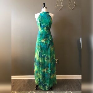 Lulus Tropic of Discussion Maxi Dress Small